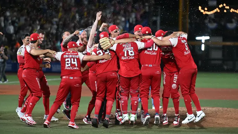 ¡No se olvida! Trevor Bauer felicita a los Diablos Rojos tras campeonato en la LMB