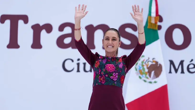 Claudia Sheinbaum cierra su primer informe en el Zócalo y afirma: “Vamos por el camino correcto”