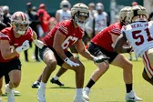 Los San Francisco 49ers colocan a Isaac Alarcón en la lista de suspendidos