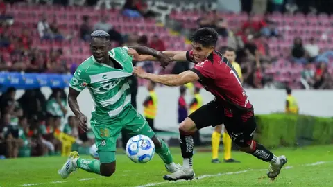 Santos le roba el triunfo al Atlas en el Jalisco