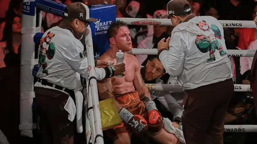 Canelo y TV Azteca pelearon por llevar la pelea vs Crawford a México, pero fracasaron