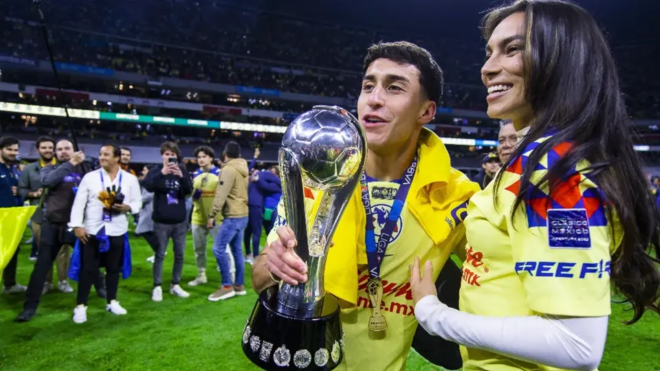 ¿Se nos muere el amor? Sabrina Enciso y Alejandro Zendejas desatan rumores de ruptura tras dos años juntos