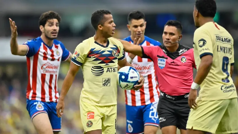 "Soñaba con esa imagen": Fernando Guerrero confesó sufrir pesadillas por herida de Giovani Dos Santos en el Clásico