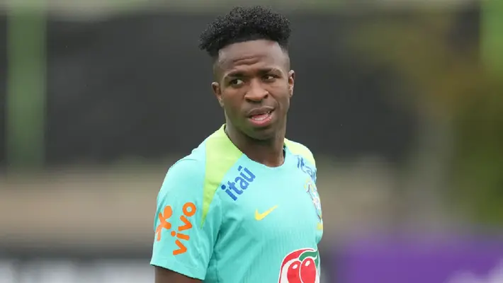 Vinícius Júnior ofrece una disculpa pública por sus recientes polémicas
