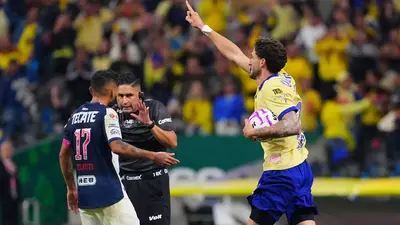 Rayados presentará queja por arbitraje de Óscar Mejía ante América: "fue impresentable"