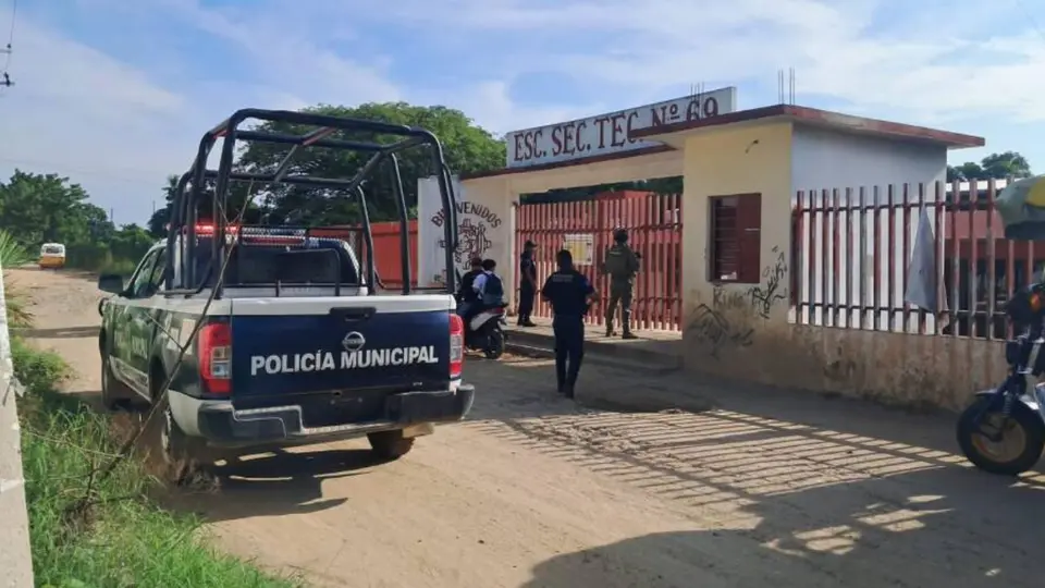 Asesinan a maestro en plena escuela en Oaxaca; esto se sabe del caso