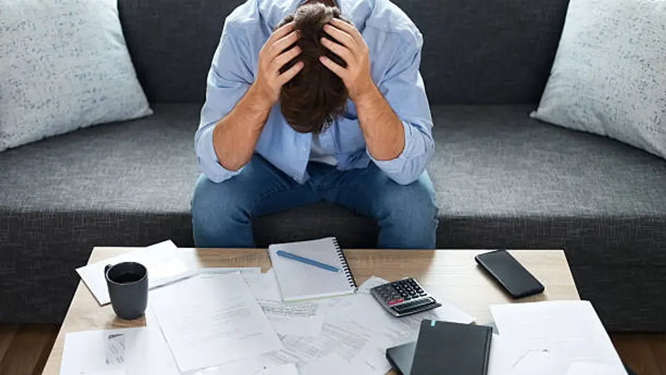 Estrés financiero en México: 36.9% de los adultos vive preocupado por el dinero, según INEGI