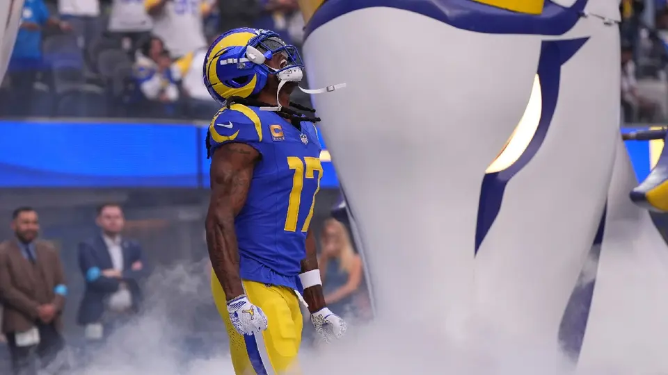 Devante Adams hace historia con dos recepciones de anotación ante los Bills