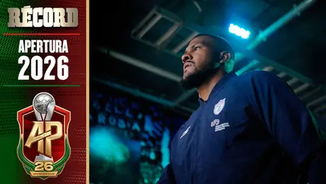Salomón Rondón a sus 37 años, es el rey del gol en la Liga MX