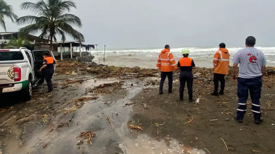 Las bandas nubosas de Simón provocarán lluvias muy fuertes en el sur de Sinaloa y la costa de Nayarit / CUARTOSCURO