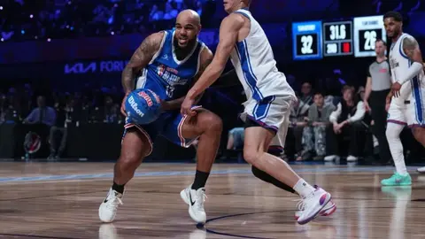 Las celebridades se apoderaron de la duela en el All Star Weekend | AP