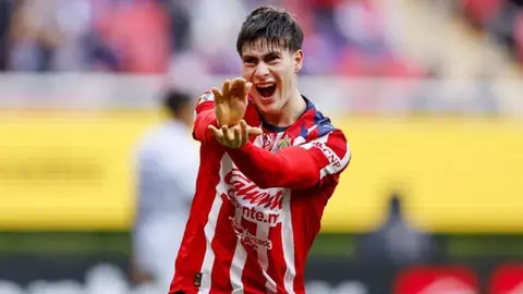 El papá de la Hormiga lo ve para Selección | MEXSPORT