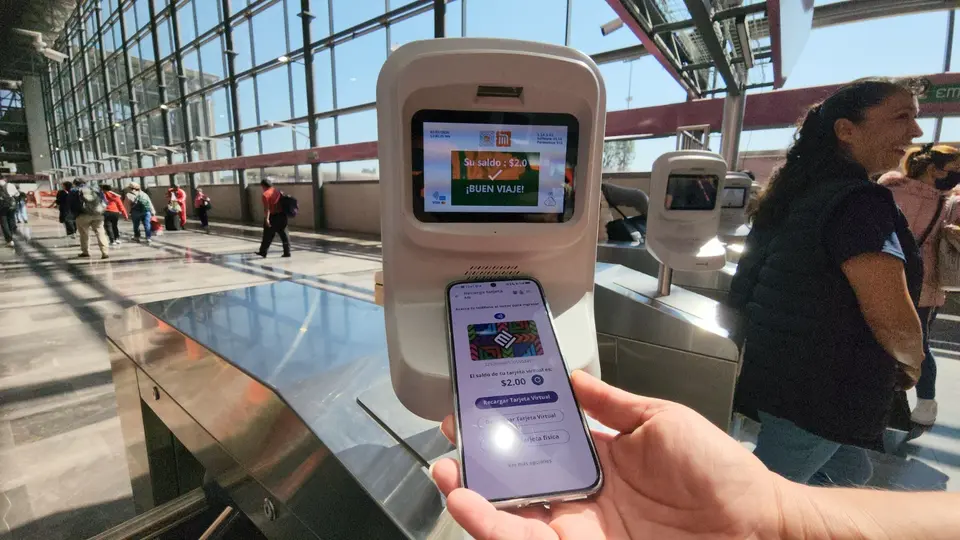 Metro CDMX ya permite pagar con el celular: así puedes entrar sin boleto ni tarjeta