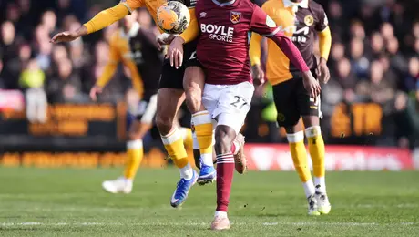 West Ham, al borde de la eliminación en FA Cup ante un equipo de tercera división