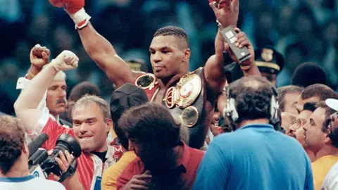 Tyson asegura que el box está muriendo | AP