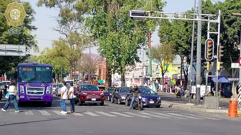Durante el día no se han podido bajar los índices de contaminación en la ZMVM / FB: @orientadorvial