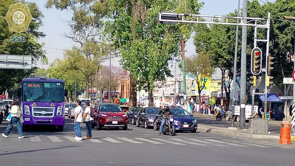 Durante el día no se han podido bajar los índices de contaminación en la ZMVM / FB: @orientadorvial