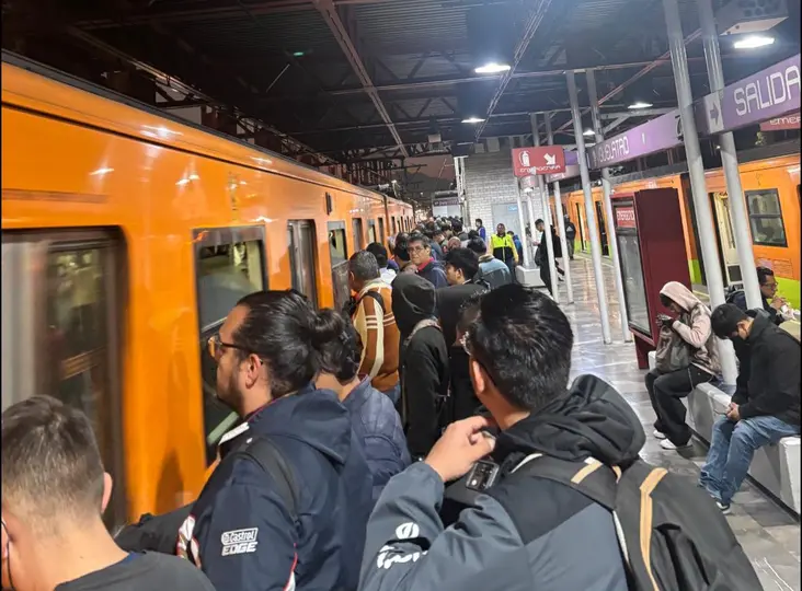 El Sindicato del Metro afirma que no hay material para sustituir lo robado / Especial
