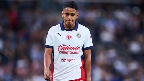 ¡Oficial! Chivas sufre la baja de Luis Romo previa al Clásico de Clásicos contra América
