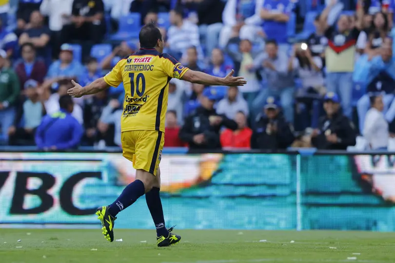 Cuauhtémoc Blanco en partido de leyendas de América | IMAGO7