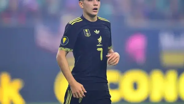 Alfredo Tena 'culpa' a la Selección Mexicana por la lesión de Gilberto Mora