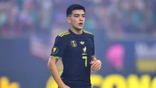 Alfredo Tena 'culpa' a la Selección Mexicana por la lesión de Gilberto Mora