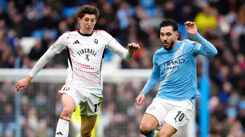 Momentos del enfrentamiento entre Manchester City y Salford | AP