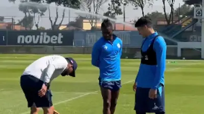 ¡Con ritmo! Así se presentaron Ebere y Nico Ibáñez con sus nuevos compañeros en el Cruz Azul