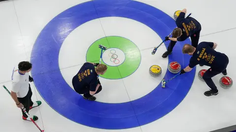 Curling es una de las disciplinas de los Juegos Olímpicos de Invierno | AP