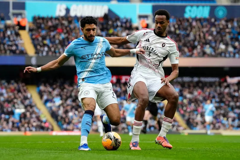 Manchester City avanza de ronda en FA Cup
