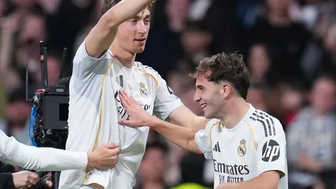 Dean Huijsen celebra su gol con el Real Madrid I AP