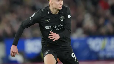 Erling Haaland ante el West Ham | AP