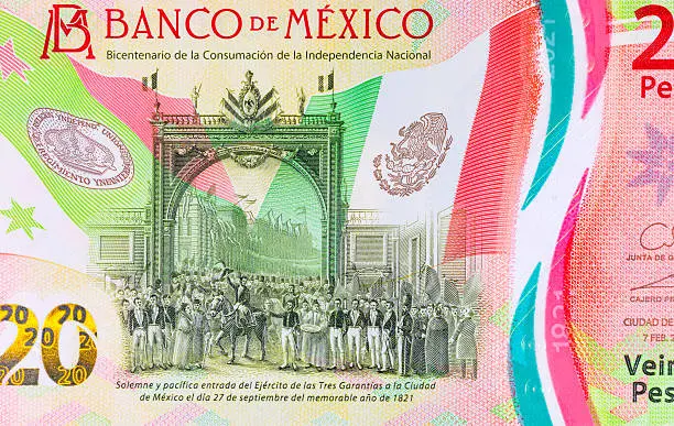 Elementos de seguridad como hilos y relieves táctiles ayudan a identificar billetes auténticos frente a piezas apócrifas. / iStock