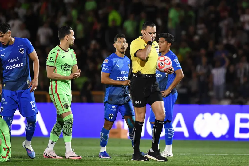 Marco Antonio 'Gato' Ortíz, árbitro central del Juárez vs Rayados del Clausura 2026 | MEXSPORT