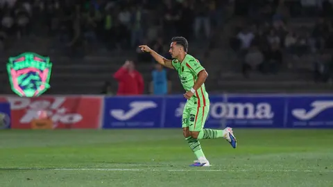 Jairo Torres en festejo de gol, que no subió al marcador | IMAGO7