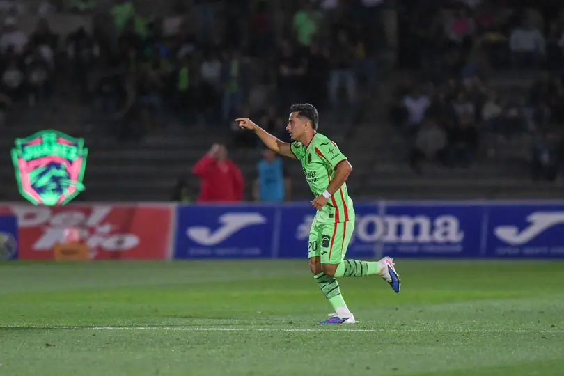 Jairo Torres en festejo de gol, que no subió al marcador | IMAGO7