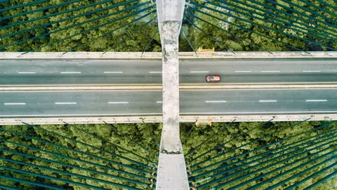 La autopista Durango-Mazatlán se mantiene como una de las más caras, con tarifa de 820 pesos./ Pixabay