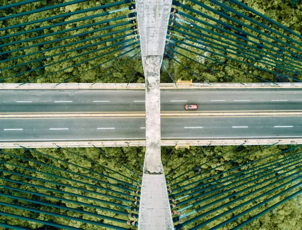La autopista Durango-Mazatlán se mantiene como una de las más caras, con tarifa de 820 pesos./ Pixabay