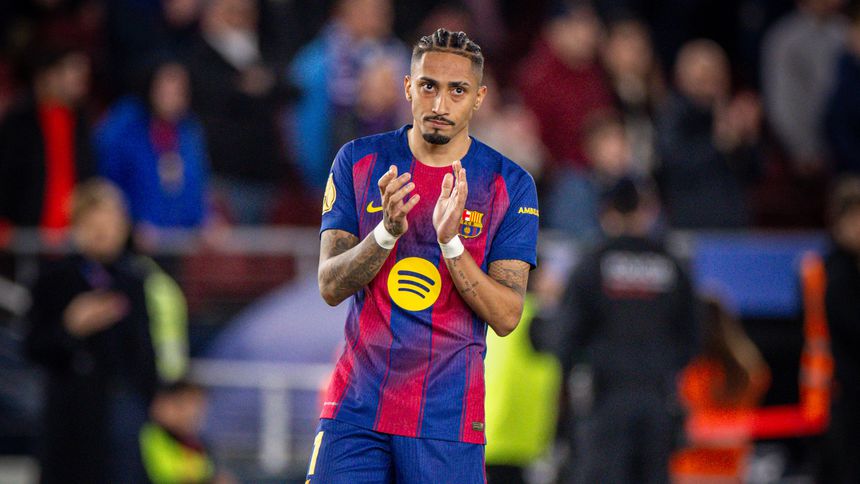 Raphinha habló sobre el arbitraje en la serie ante Atlético de Madrid | X @FCBarcelona