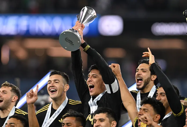 Edson Álvarez en celebración en la Liga de Naciones Concacaf 2024-25 | MEXSPORT