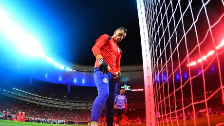 Oscar Whalley debutará ante Puebla; Milito planea rotaciones ante la inminente baja de seleccionados nacionales