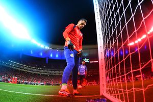 Oscar Whalley debutará ante Puebla; Milito planea rotaciones ante la inminente baja de seleccionados nacionales