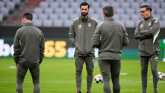 Álvaro Arbeloa en el entrenamiento previo al partido de Real Madrid contra Bayern en la vuelta de los Cuartos de Final de la Champions League | AP