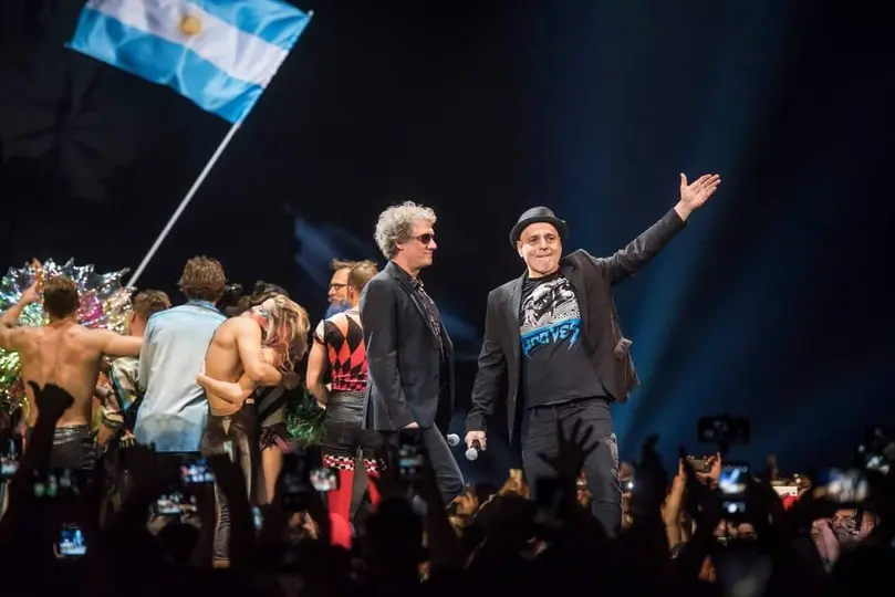 Zeta Bosio y Charly Alberti se volverán a reunior con Gustavo Cerati aunque sea de manera virtual / FB: @sodastereo