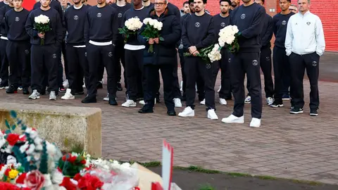 Paris Saint-Germain hace un homenaje a Diogo Jota previo a enfrentar al Liverpool