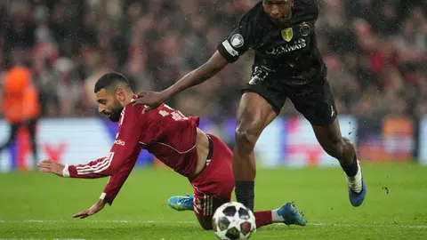 PSG deja en el camino al Liverpool l AP