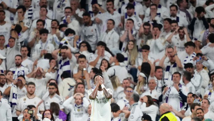 Vinicius Jr. en lamento tras la derrota de Real Madrid contra Bayern Munich en Champions League | AP