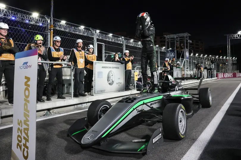 Doriane Pin en celebración tras coronarse en la F1 Academy | AFP