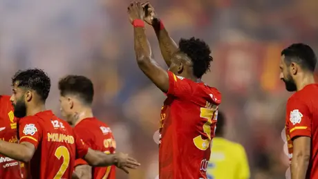 El éxito de Julián Quiñones en la Liga de Arabia: Campeón de goleo, Selección Mexicana y una mentalidad implacable
