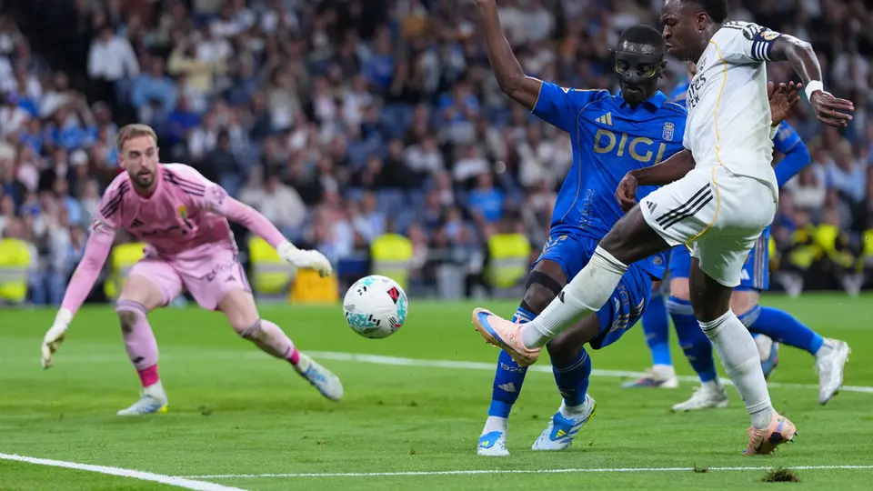 Real Madrid vs Real Oviedo | AP